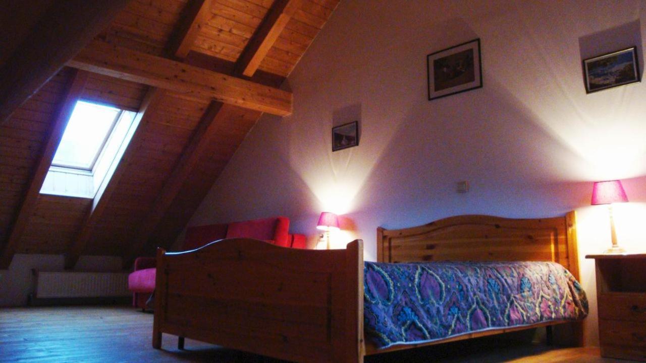 Residenze Sonnenschein Casa Rossa Aparthotel Niederdorf Buitenkant foto