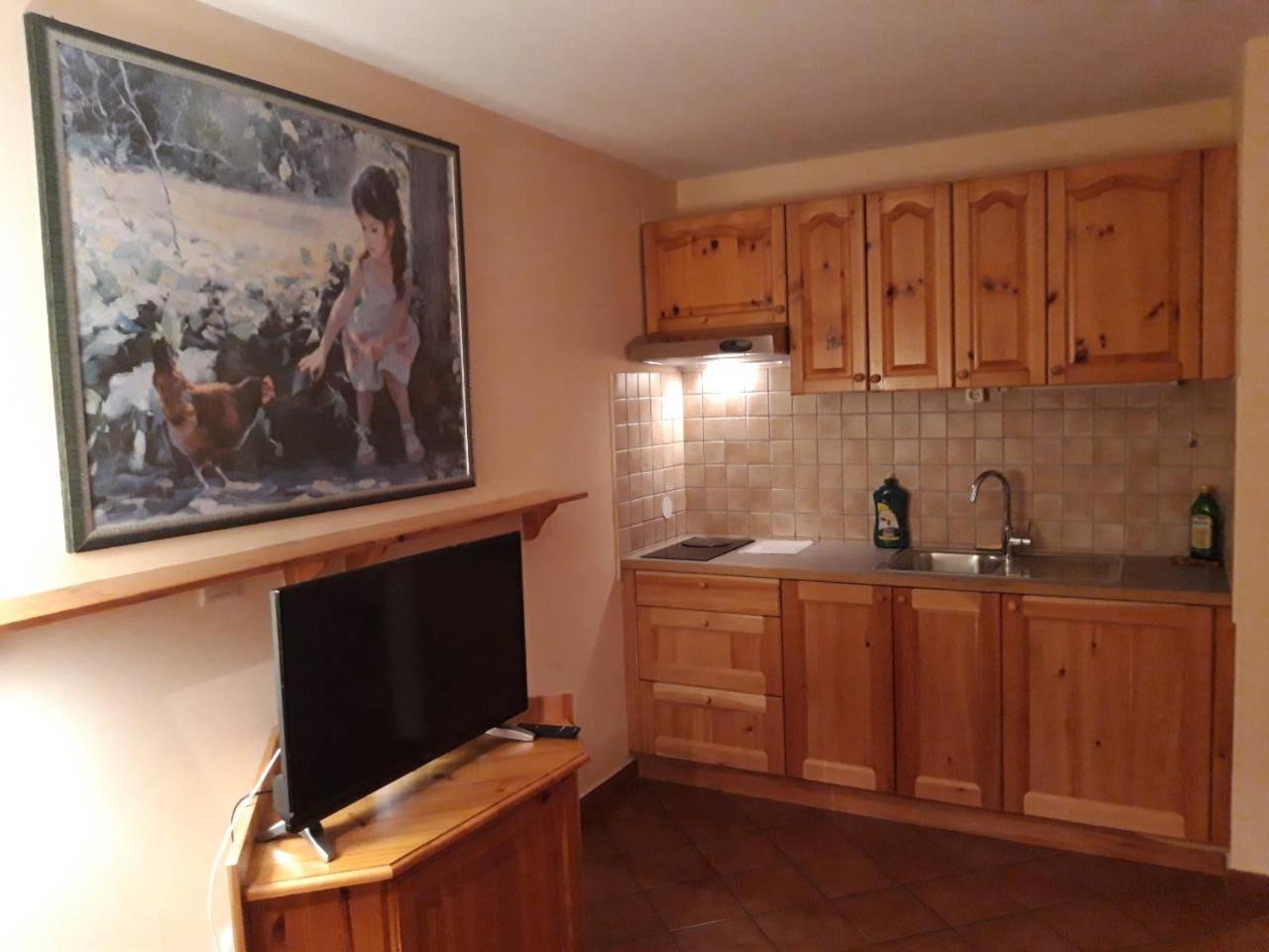 Residenze Sonnenschein Casa Rossa Aparthotel Niederdorf Buitenkant foto