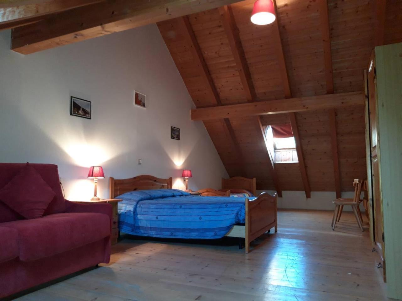 Residenze Sonnenschein Casa Rossa Aparthotel Niederdorf Buitenkant foto